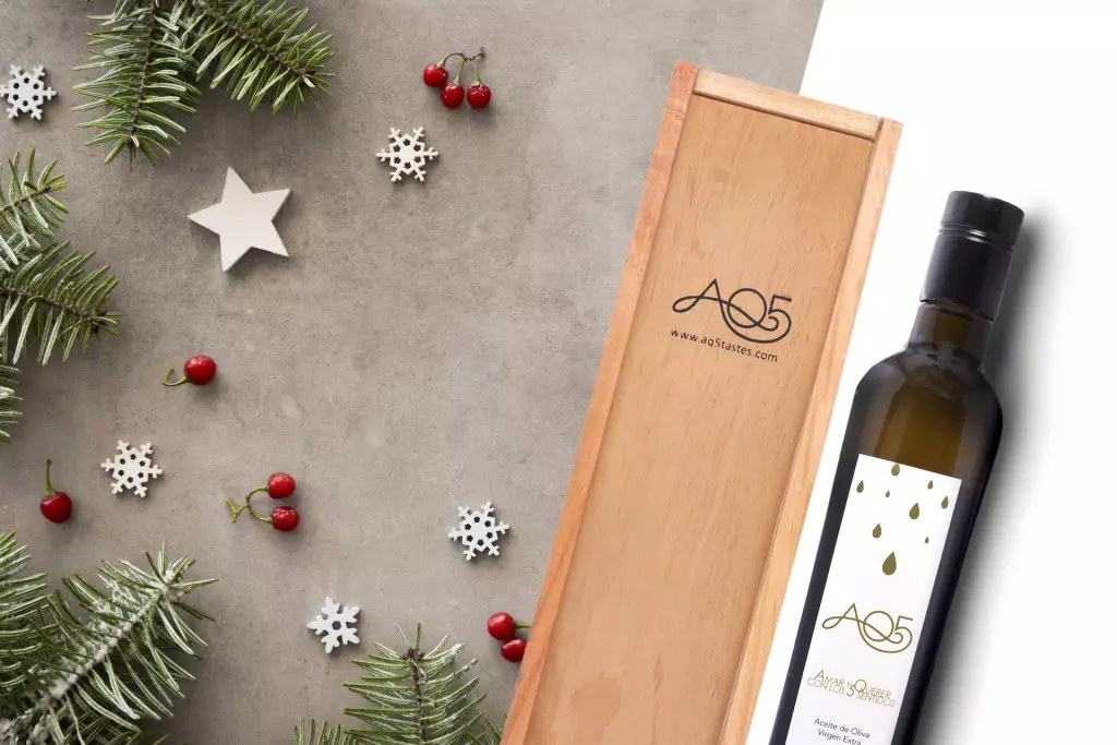 El regalo Navidad empresa perfecto para estas fechas | Cajas de Madera con AOVEs AQ5 Sabores